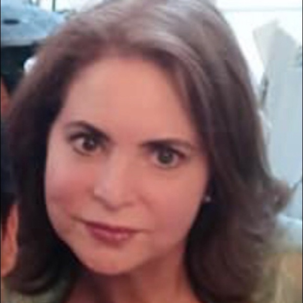 Meet your Posher, Elizabeth